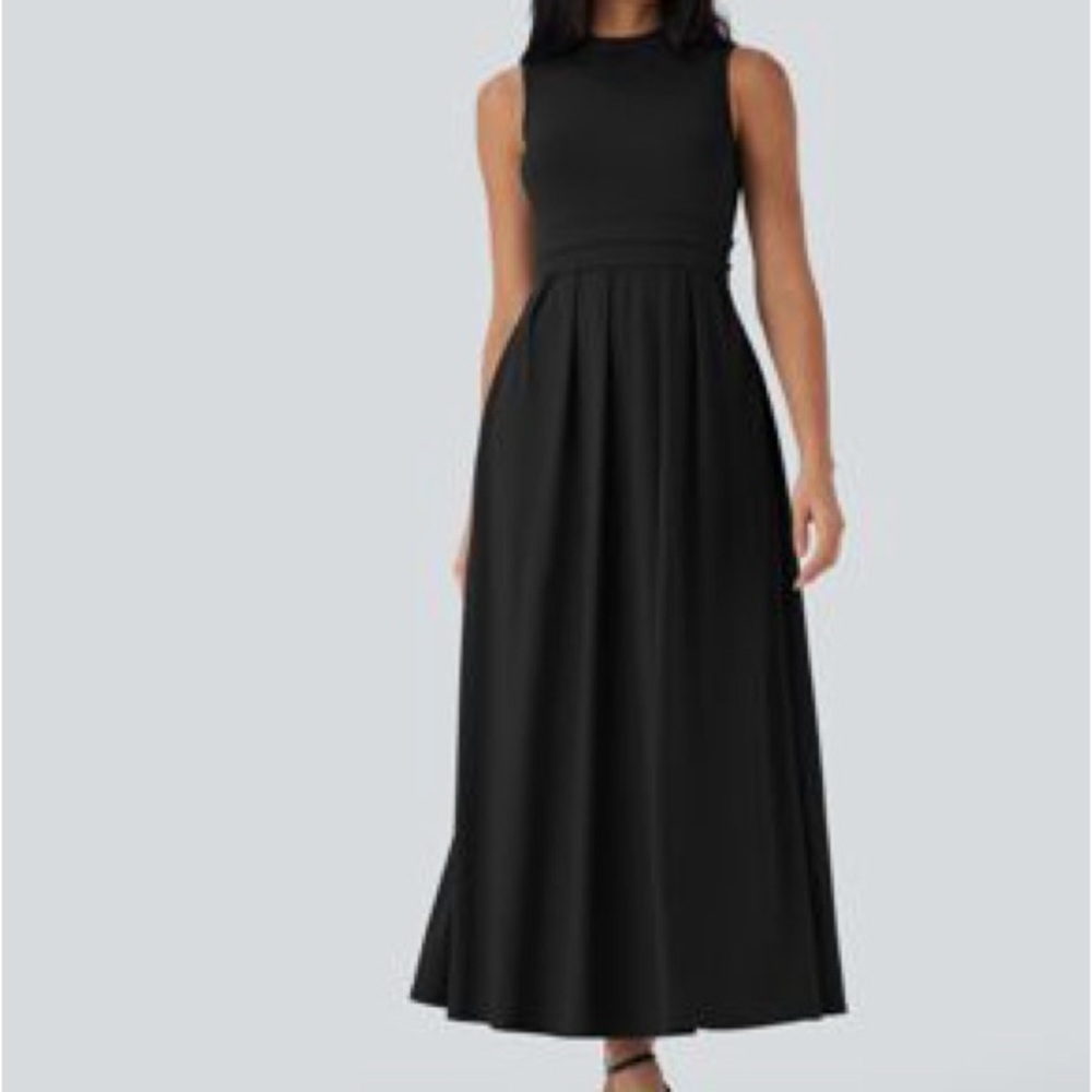 Haani Elegant Black Maxi Dress